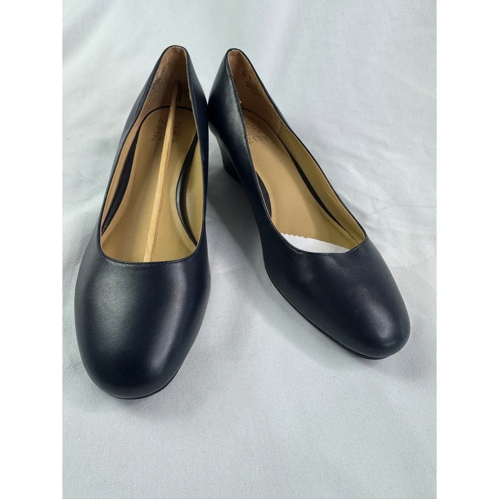 Naturalizer Pilar Navy Blue Leather Wedge Pumps Round Toe Shoes Womens 9W